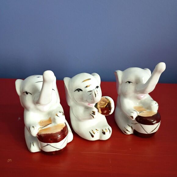 Set of 3 Vintage Elephant Ceramic Porcelain Figurines Playing Drums Japan - Picture 1 of 7
